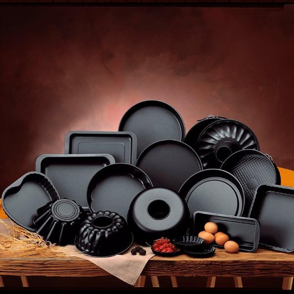 BALLARINI Patisserie Rettangolare 32 x 24 cm černý - ocelový plech (forma) na pečení