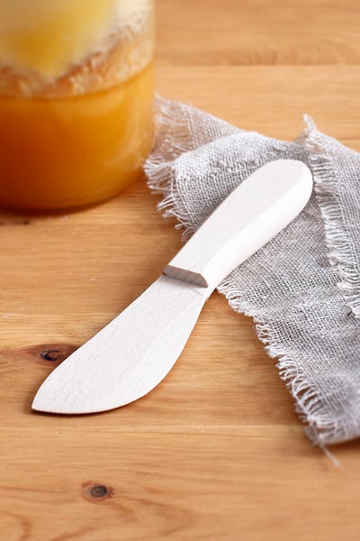 Dřevěný nůž na máslo BUTTER 10 cm