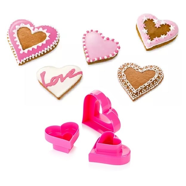 TESCOMA Delicia Srdce 3ks růžová – oboustranná plastová vykrajovátka na cukroví